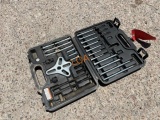 Pittsburgh Bolt-Type Wheel Puller Set