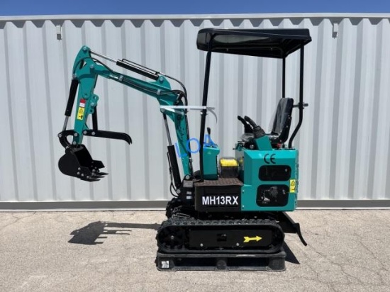 UNUSED 15HP Gas Mini-Excavator MH13RX w/ Blade