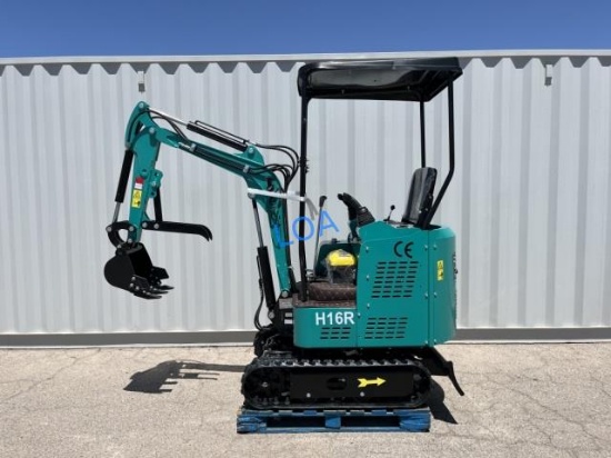 UNUSED 15HP Gas Mini-Excavator H16R w/ Blade