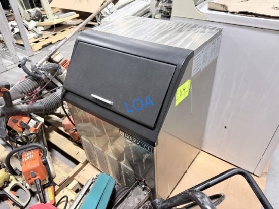 College Surplus- Maxx Ice Machine