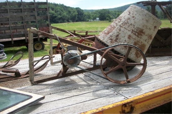 Cement Mixer w/1 hp Motor