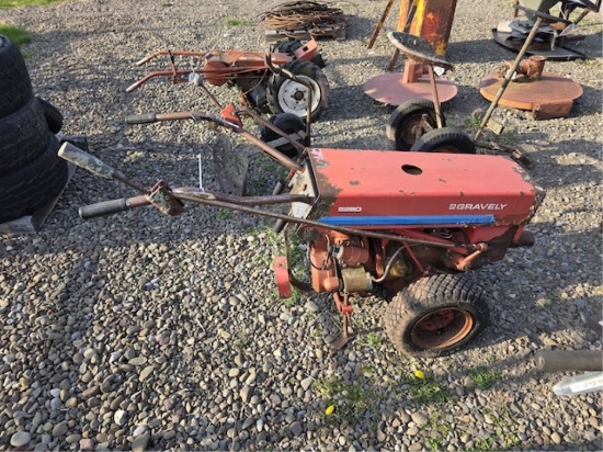 Gravely 5260 Tractor