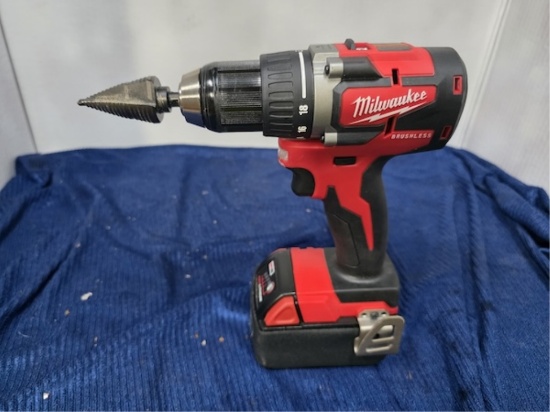 Milwaukee Drill