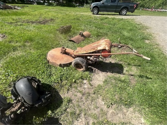 Gravelytractor With Mower