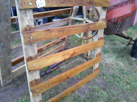 WOODEN GATE 4 FT LONG 4 FT