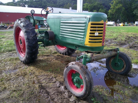 Oliver 88 Tractor