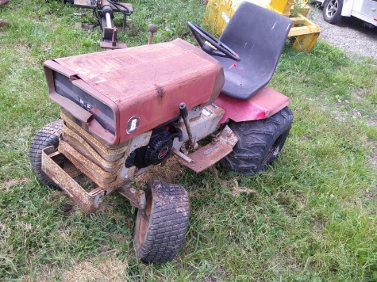 MF GARDEN TRACTOR