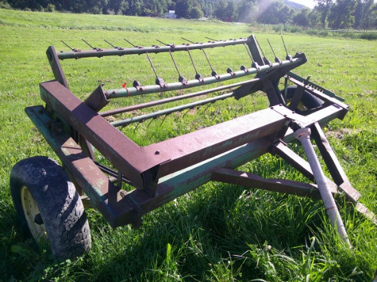 Pequea 710 Pto Driven Hay Fluffer Tedder
