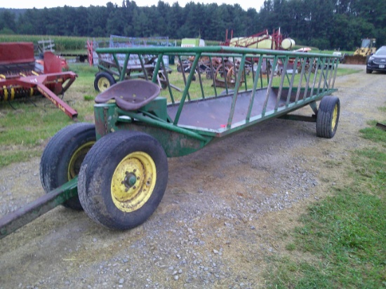 FEEDER WAGON