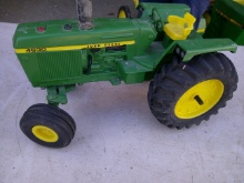 john deere 4630 1/16th scale tractor