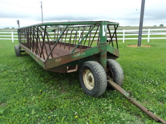20' SI hay feeder wagon