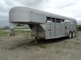 1998 WW 6'x20' GN livestock trailer