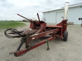 IH 720 - 2 row forage chopper