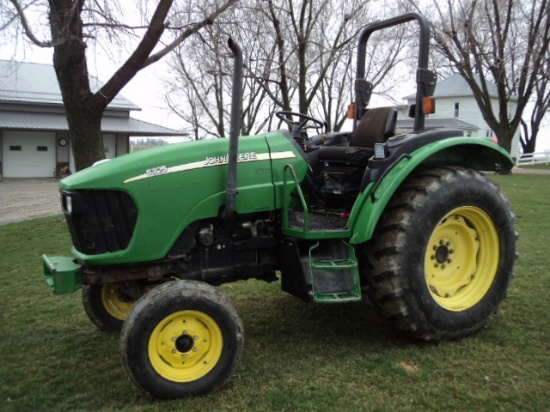 2005 JD 5325, 2WD tractor