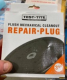 2 FLUSH CLEANOUT PLUGS