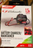 BATTERY CHARGER / MAINTAINER, 1.5 AMP