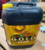 20 L PAIL OF LIQUID FERTILIZER