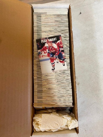 BOX OF HOCKEY CARDS, OLD