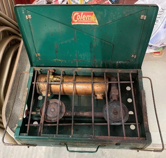 COLEMAN USED CAMPSTOVE