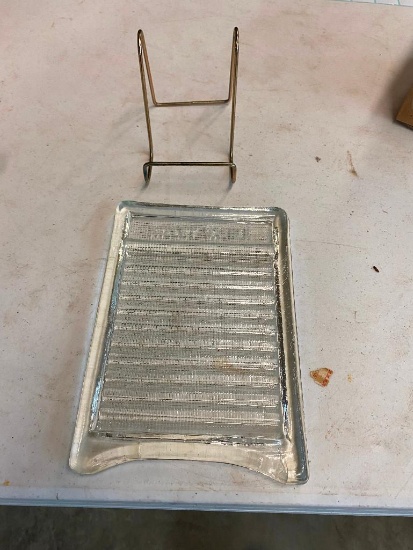 VERY SMALL GLASS WASHBOARD