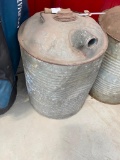 VINTAGE CAN