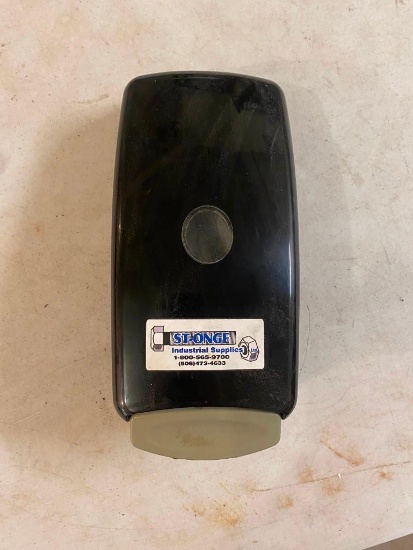 HANDSANITIZER DISPENSER