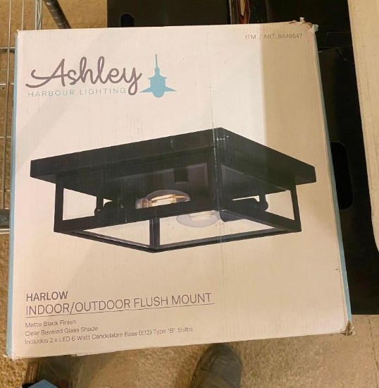 ASHLEY HARBOUR LIGHTING INDOOR/OUTDOOR FLUSH MOUNT