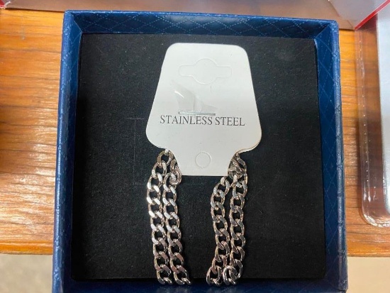 STAINLESS STEEL NECKLACE