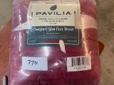 PAVILIA 60 x 80 INCH PREMIUM PLUSH THROW BLANKET