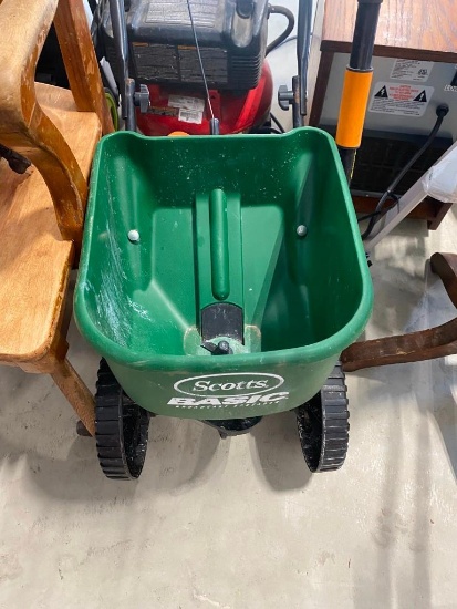 SCOTTS BASIC BROADCAST SPREADER