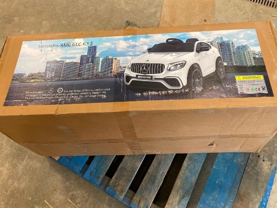 MERCEDES-AMG GLC 63 S BATTERY OPERATED CAR