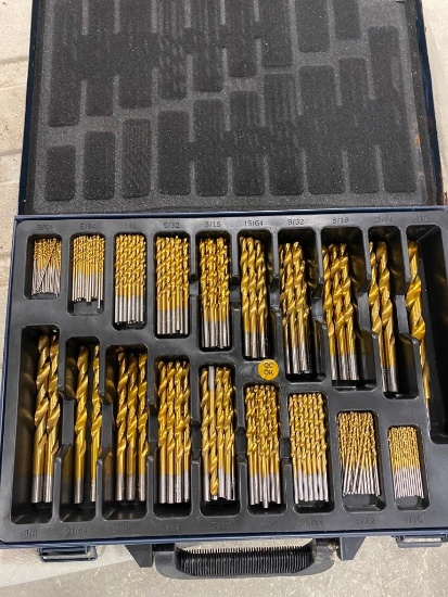 MASTERCRAFT DRILL BIT SET (USED)
