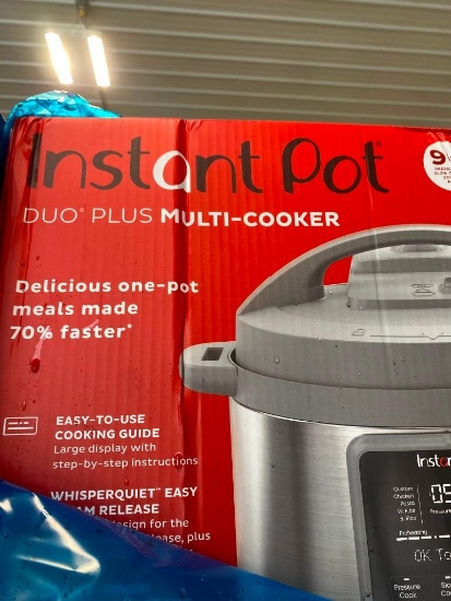INSTANT POT MULTI-COOKER