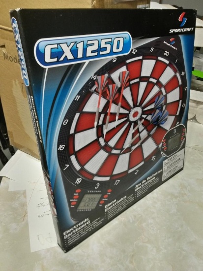 SPORTCRAFT ELECTRONIC DART BOARD, 6 SOFT TIP DARTS, MODEL CX1250