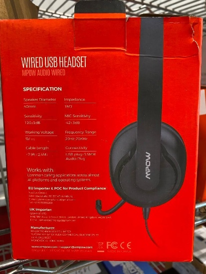 WIRELESS HEADSET (BOX IS DAMAGED)