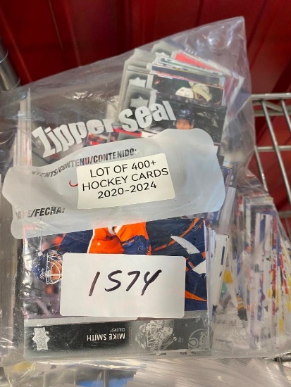 LOT OF 400 PLUS HOCKEY CARDS