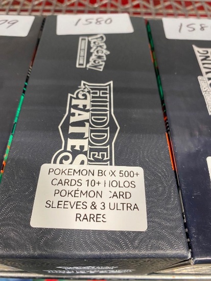 POKEMON BOX 500 PLUS CARDS