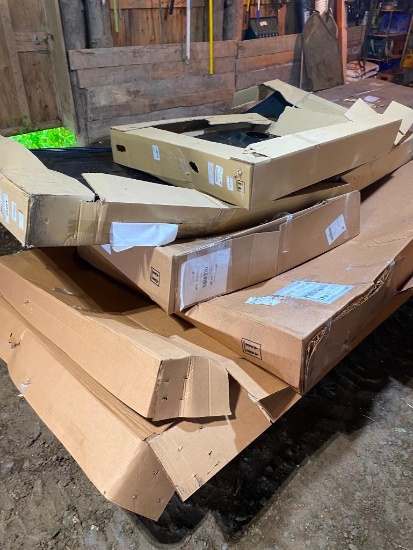 ASSORTED TOYOTA DOORS AND PANELS