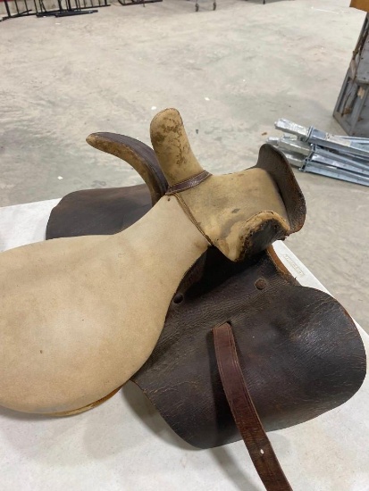 SADDLE