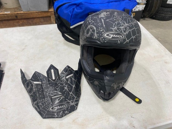 LIKE NEW SZ SMALL HELMET