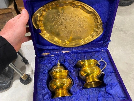 SERVING SET