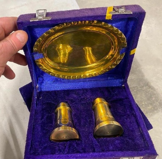 SERVING SET