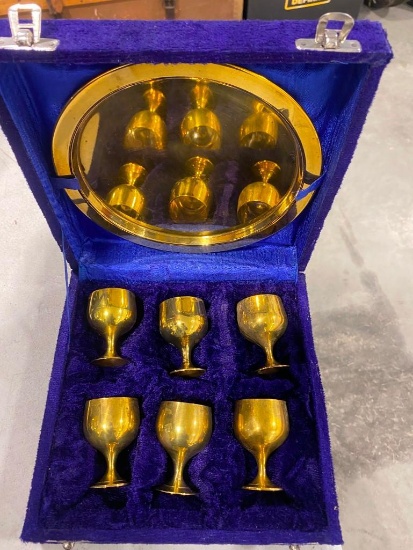 SERVING SET