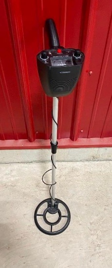 METAL DETECTOR