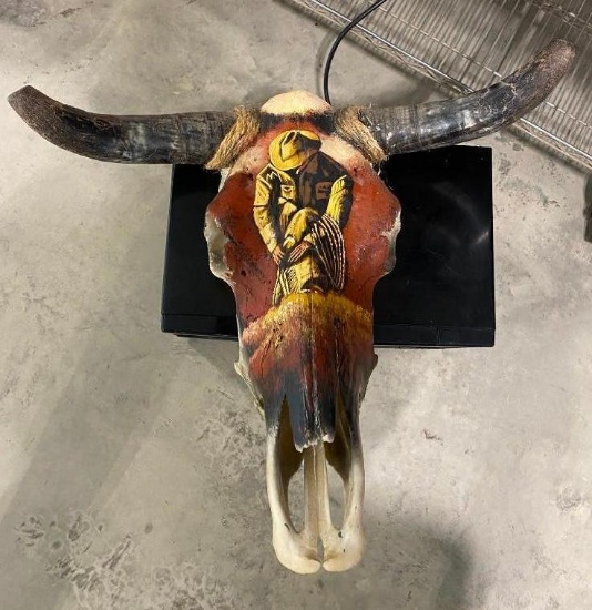 PAINT COW SKULL