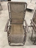 ZERO GRAVITY LAWN CHAIR