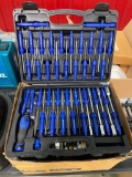 SET OF FINE SCREWDRIVERS