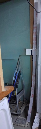 7 PCS OF LEXAN, 8 FT x 3 INCH