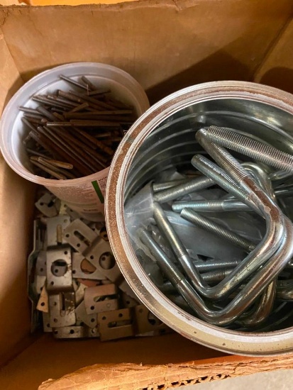 BOX OF HARDWARE