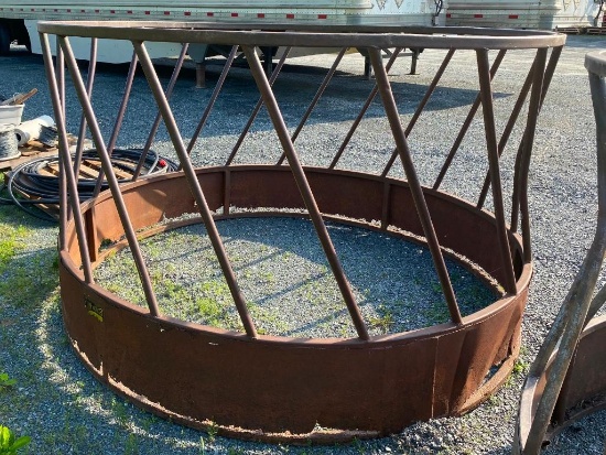 ROUND BALE FEEDER